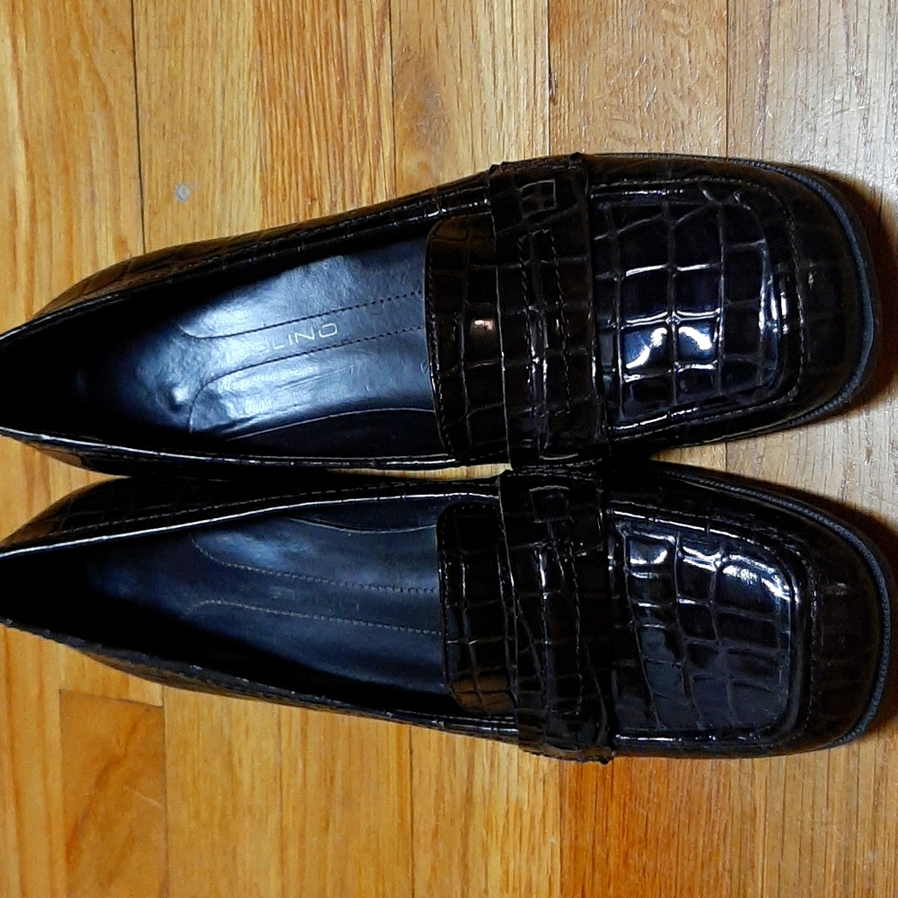 Womans shoes